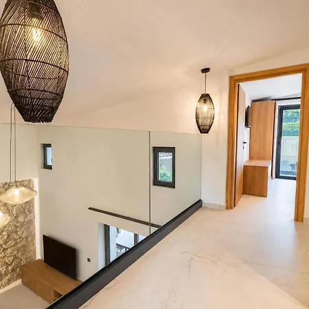 Kallithea Luxury -apollo- *